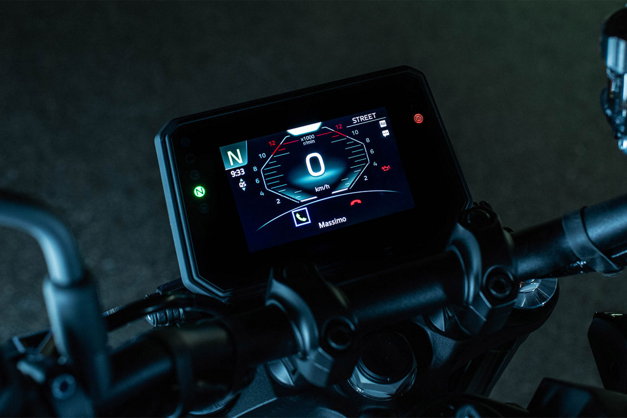 TFT display with connectivity                                                                                                                                                                                                                             