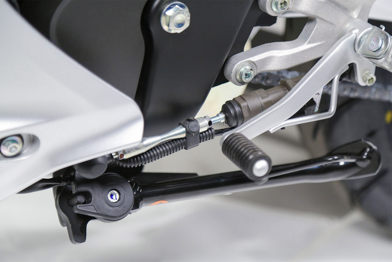 Quick shifter                                                                                                                                                                                                                                             