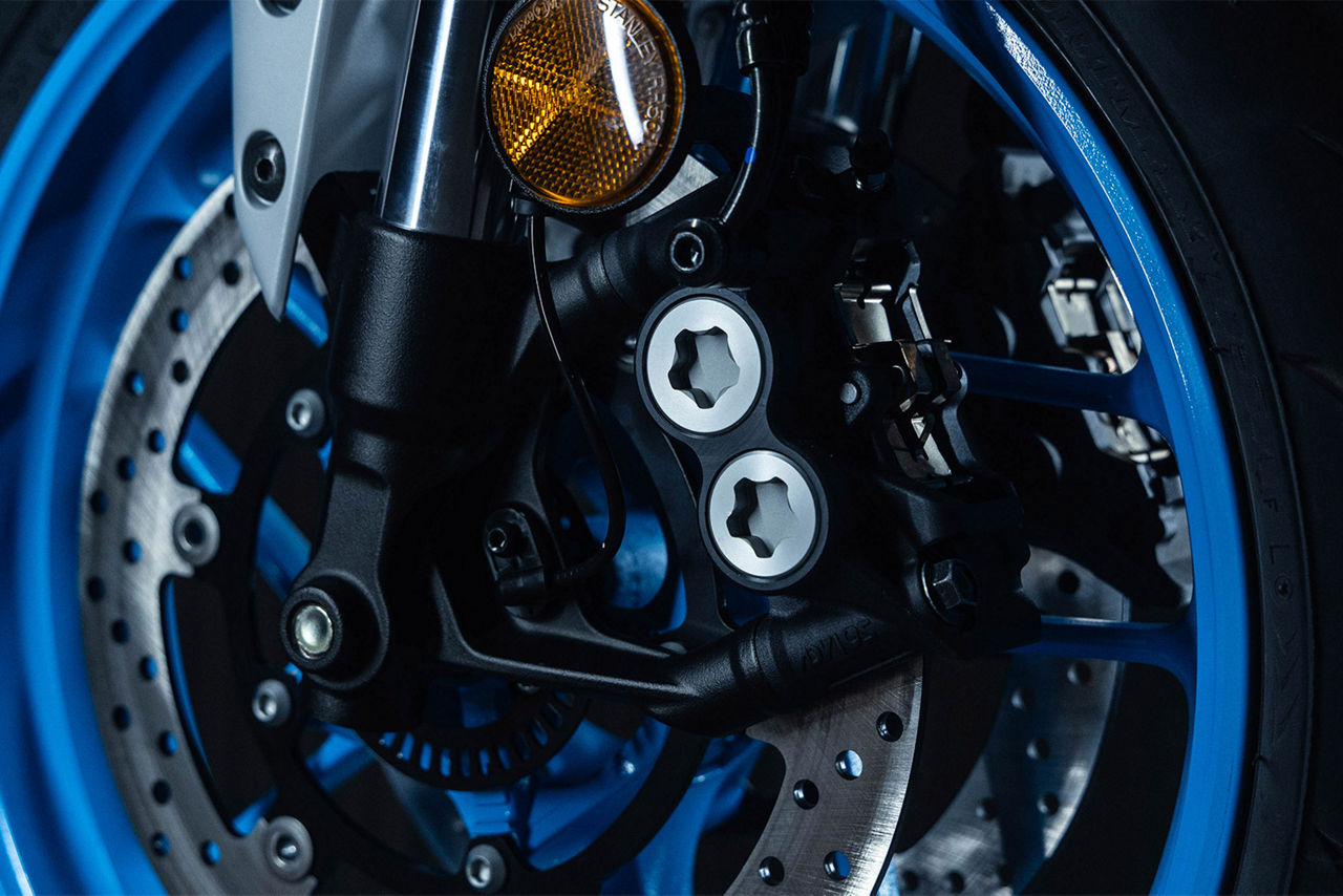 Large front brakes                                                                                                                                                                                                                                        