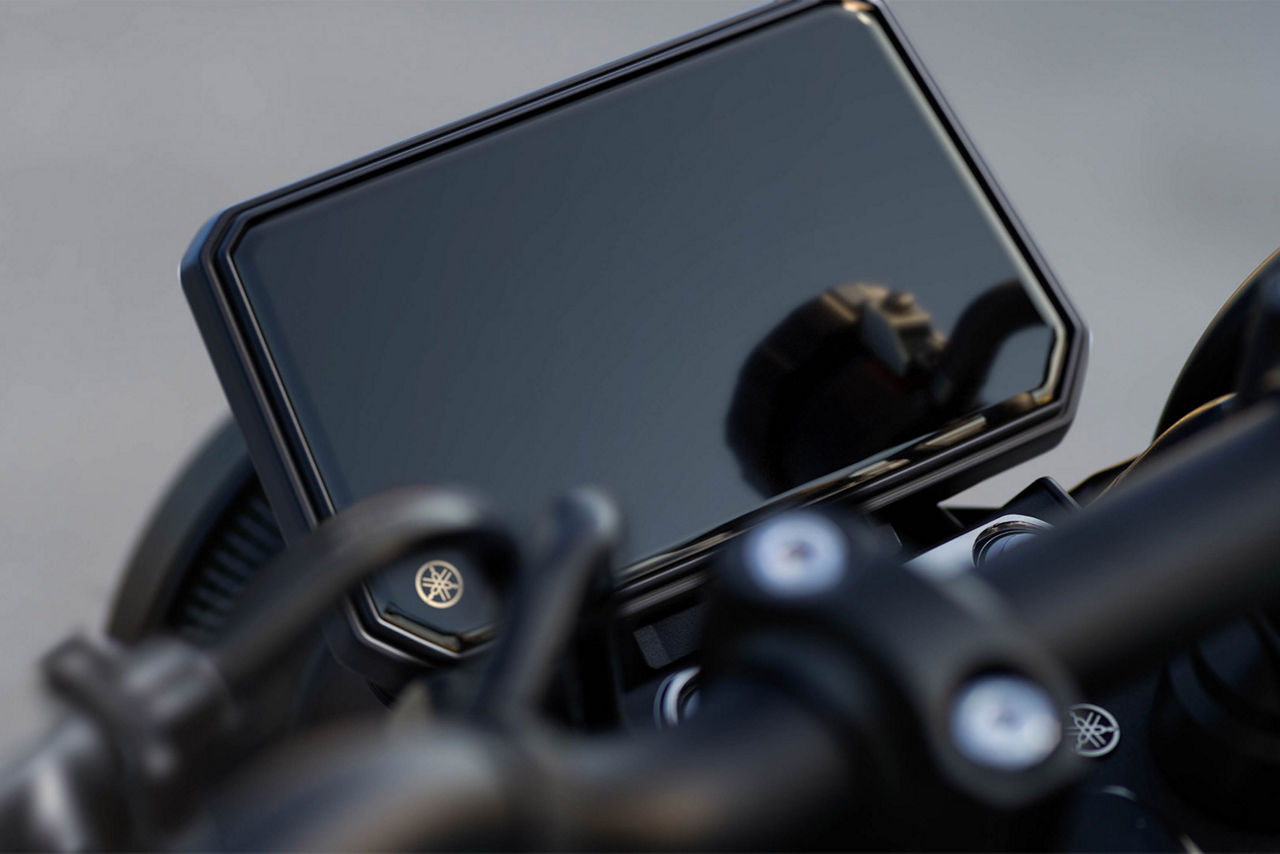 TFT display with connectivity                                                                                                                                                                                                                             