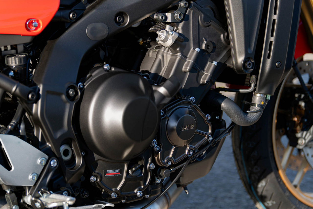 High torque 890cc 3-cylinder                                                                                                                                                                                                                              