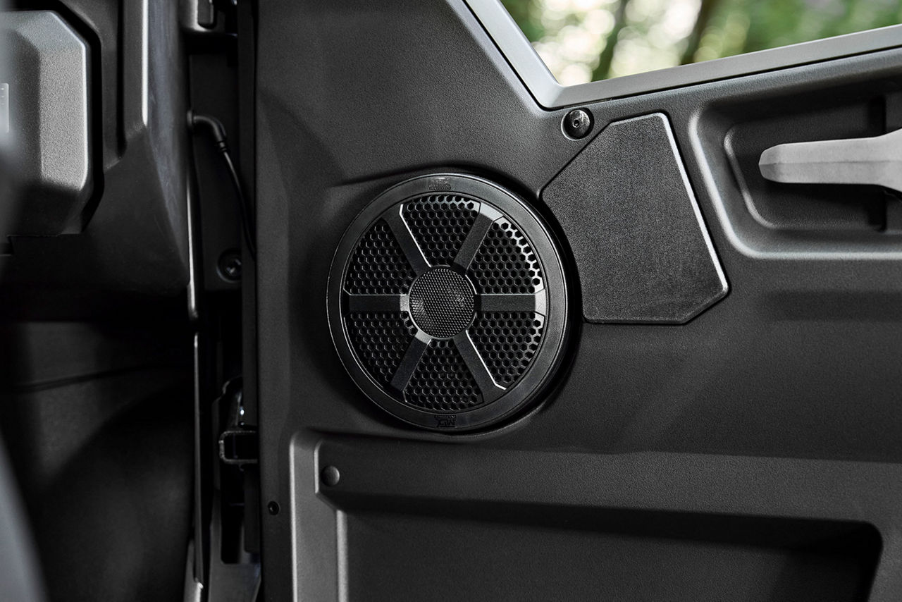 Premium MTX audio system                                                                                                                                                                                                                                  
