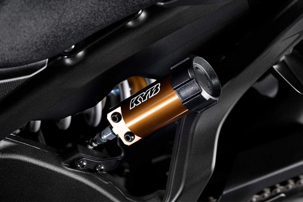 Adjustable KYB suspension                                                                                                                                                                                                                                 