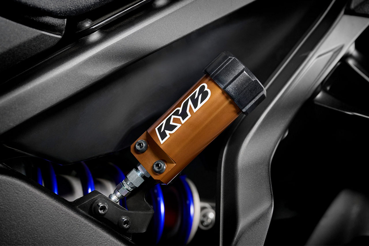 Adjustable KYB suspension                                                                                                                                                                                                                                 