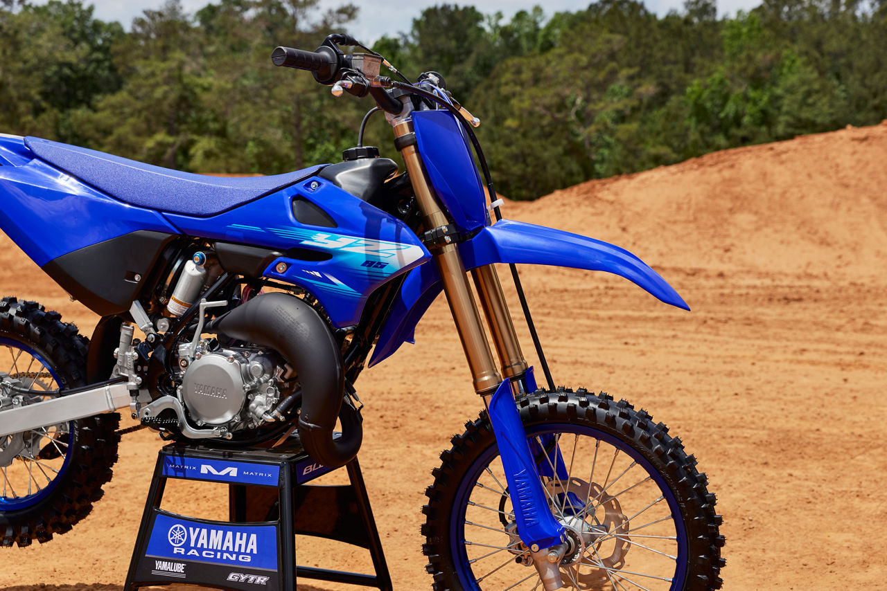 Fully adjustable front forks                                                                                                                                                                                                                              