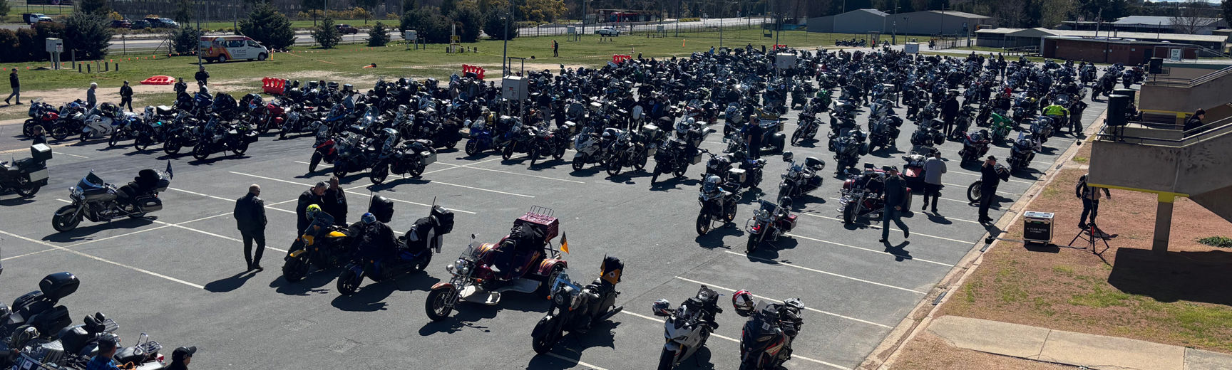 Yamaha Motor Australia Joins 1700 Riders for Wall to Wall Event